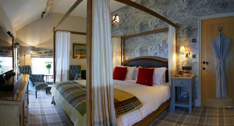 Superior King Room image 1