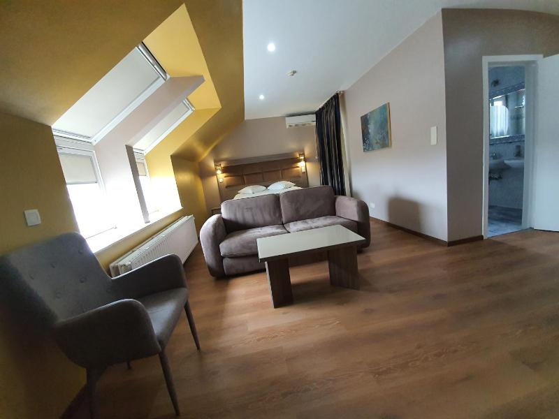 Hotel Midi-Zuid - image 7