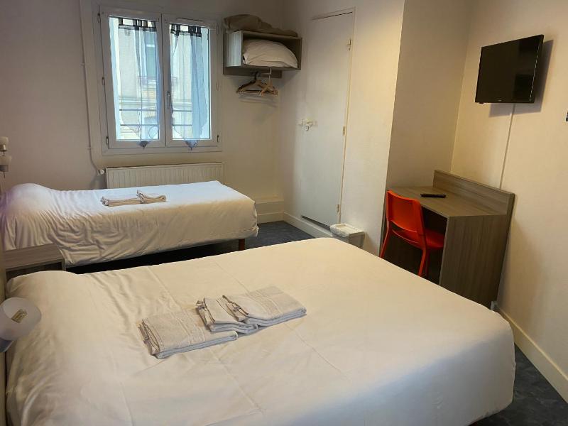 Triple Room image 1