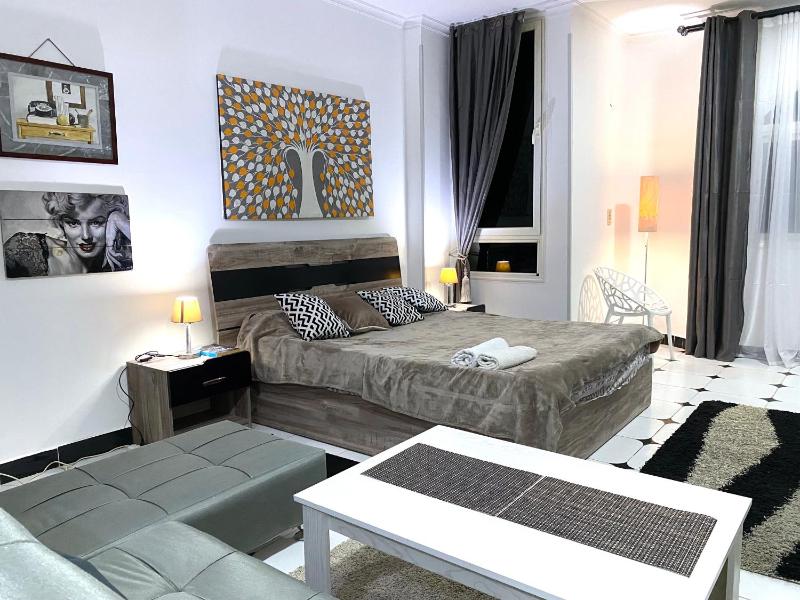 Lima Modern. Sea View. Strong Wi Fi. Sheraton Road - image 25