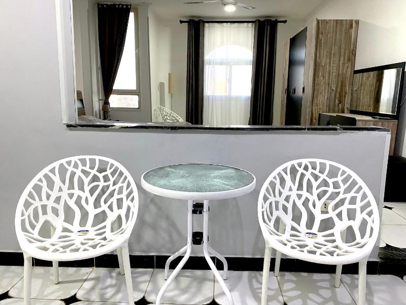 Lima Modern. Sea View. Strong Wi Fi. Sheraton Road - image 29