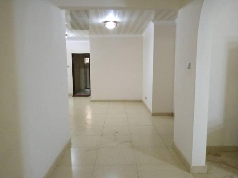PhaGibs Inn Hotel - image 2