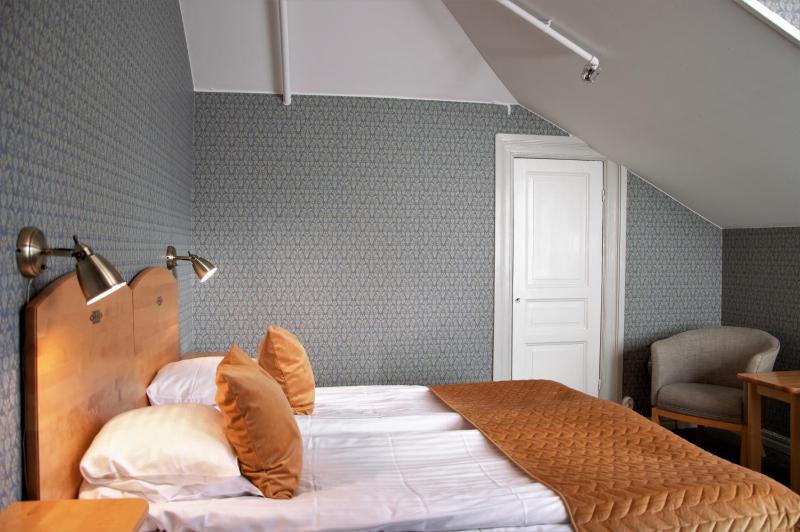 Double or Twin Room - Main Building image 4