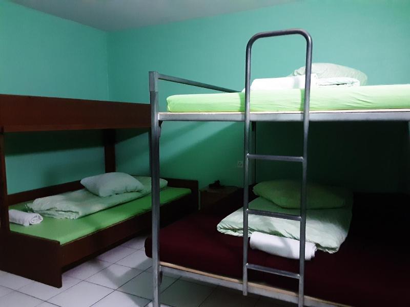 Family Quadruple Room image 1