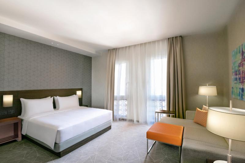 Standard Room - Complimentary Transfer to Gold Souk image 1