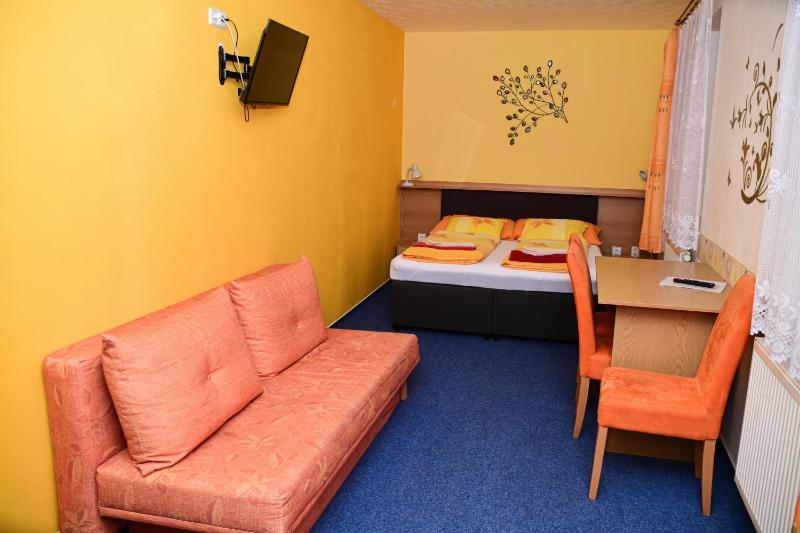 Double Room with Balcony image 1