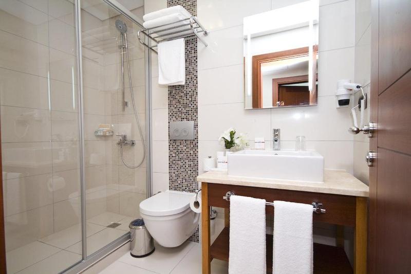 Suite with Bosphorus View image 4