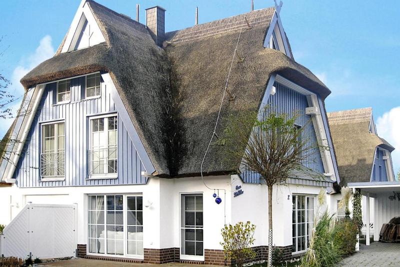 Semi-detached house, Zingst Images