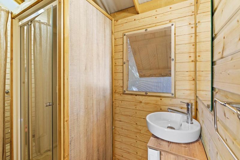 Two-Bedroom Chalet image 4