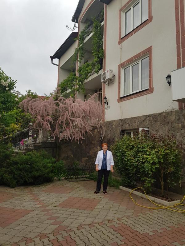 Single Room with Garden View image 3