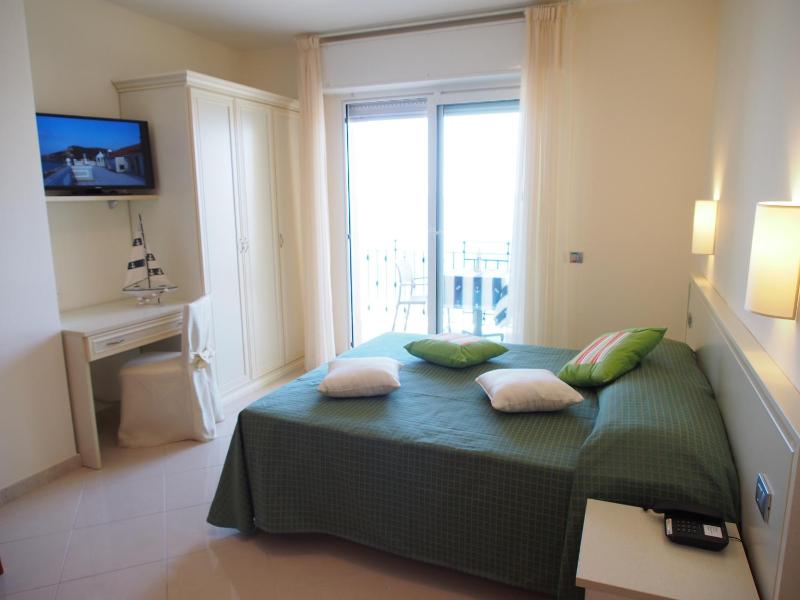 Lido Resort - image 34
