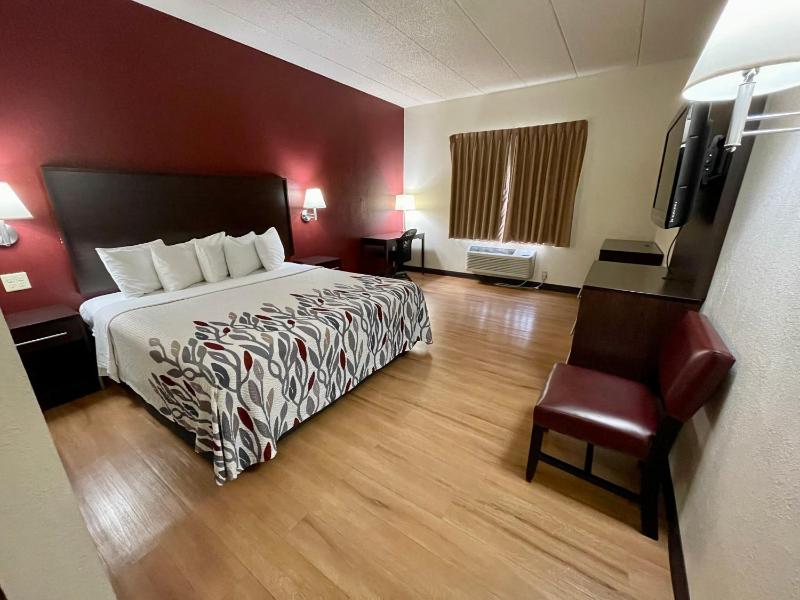 Superior King Room - Non-Smoking image 3