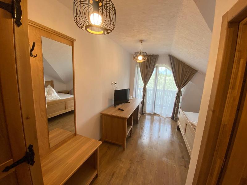 Double Room - Attic image 1