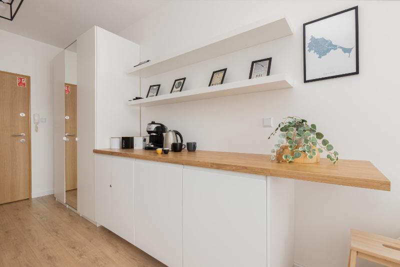 Baltic Nomad Studio Bastion Walowa Old Town by Noclegi Renters - image 11