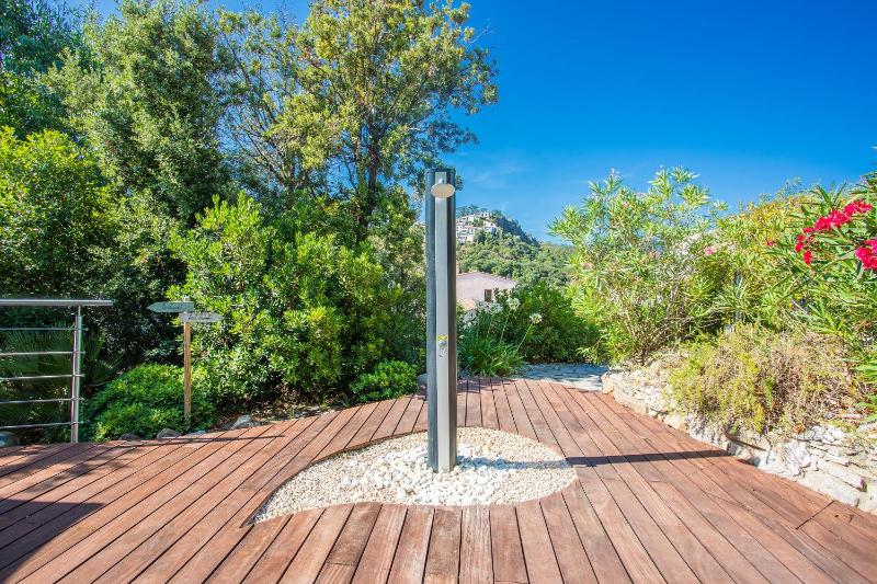 VILLA JUSTINE VI4239 By Riviera Holiday Homes - image 31
