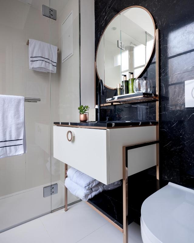 Deluxe Extra Room image 3