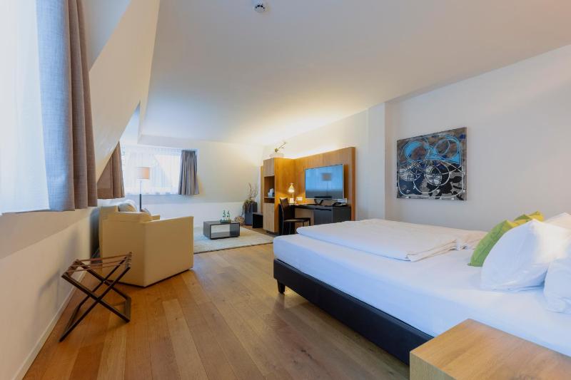 Comfort Double or Triple Room image 1