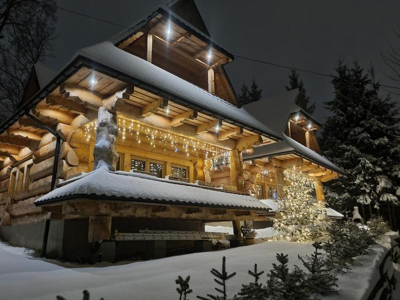 Two-Bedroom Chalet image 3