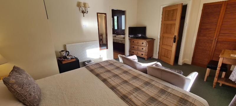 Courtyard - Double or Twin (Pet-Friendly) image 2