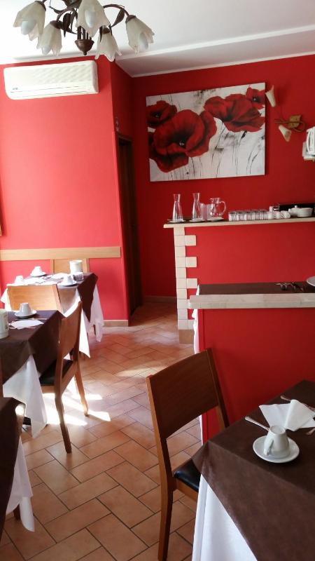 Hotel Properzio - image 11