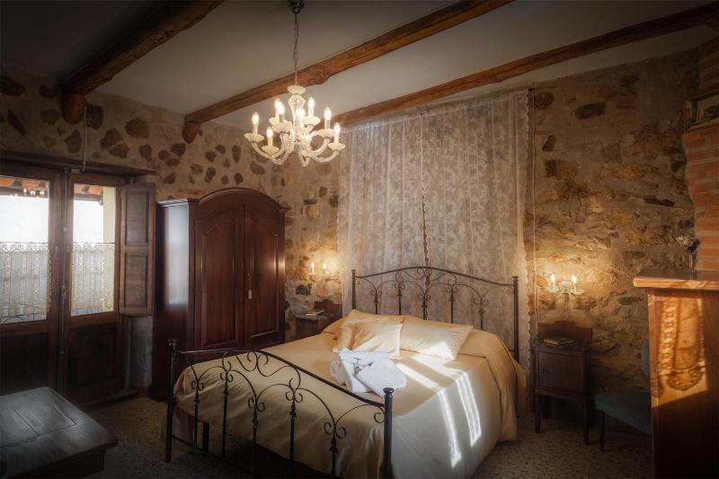 Executive Suite image 3