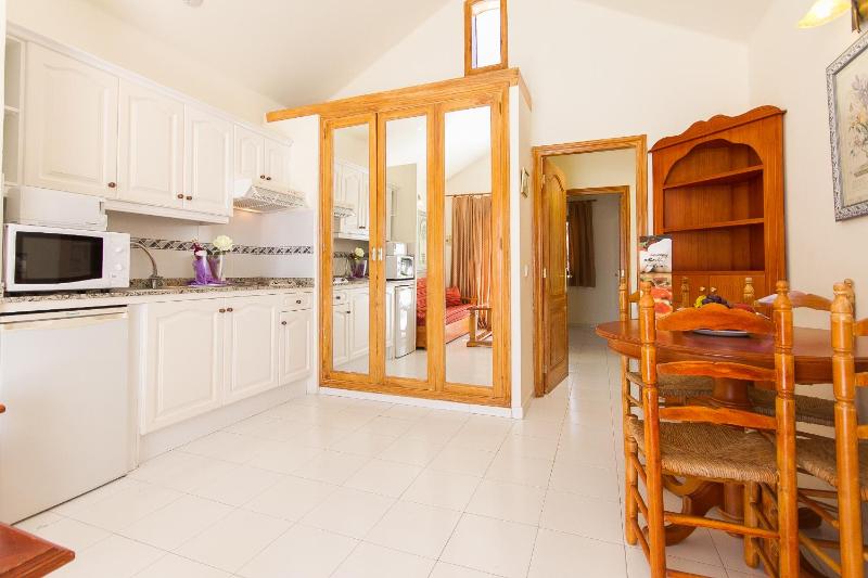Standard Apartment image 4