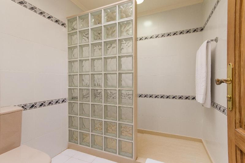 Apartment with Sea View image 2