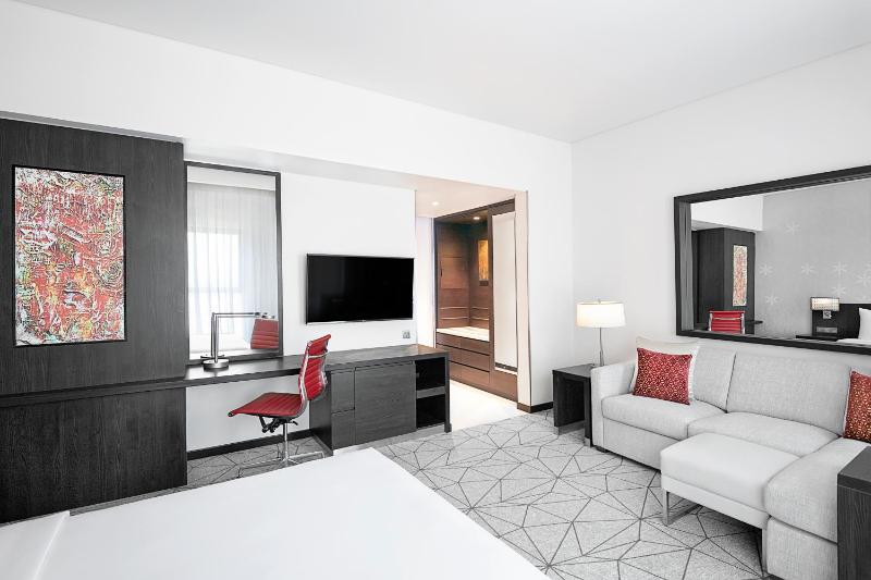Standard Room - Complimentary Transfer to Mercato Mall, Outlet Mall image 2