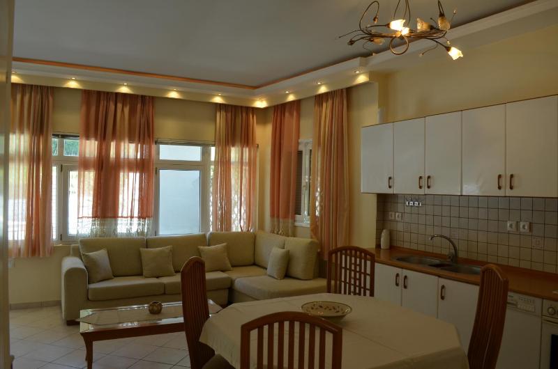 Annas Apartment - image 35