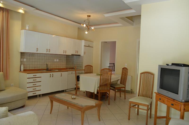 Annas Apartment - image 24