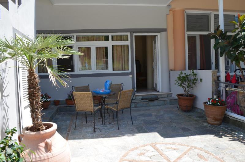 Annas Apartment - image 9