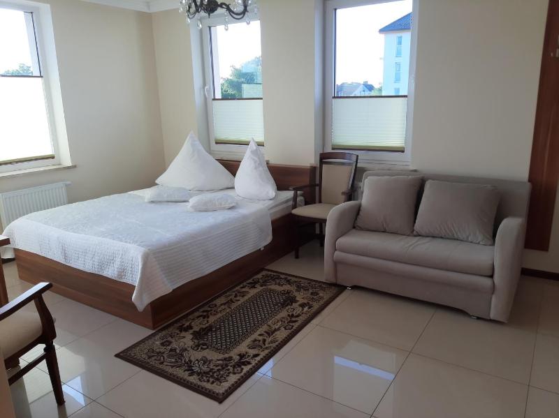 Standard Triple Room image 1