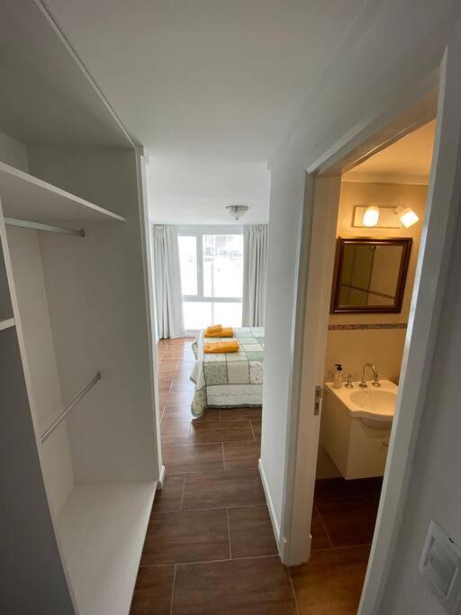 Apartamento con Aire Acondicionado & Cochera en Mar del Plata - image 29