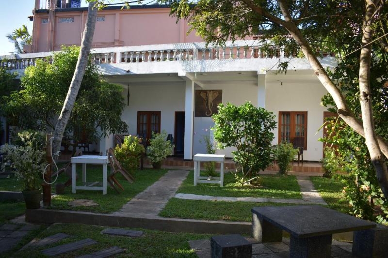 Aroma Guest House - image 1