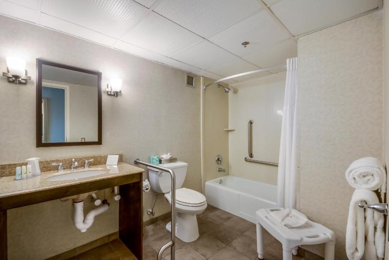 Double Room with Two Double Beds - Accessible/Non-Smoking image 1
