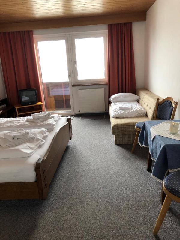 Triple Room image 1