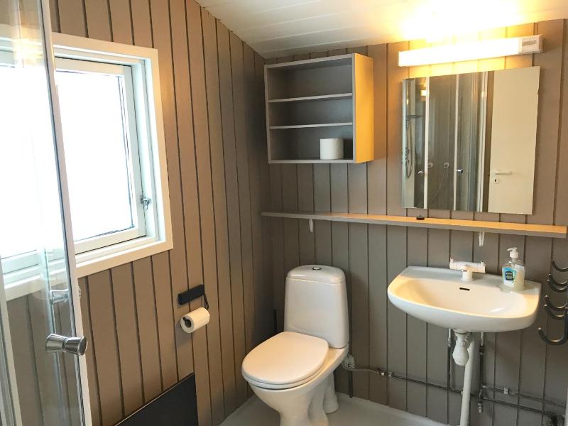 Two-Bedroom Cottage image 3