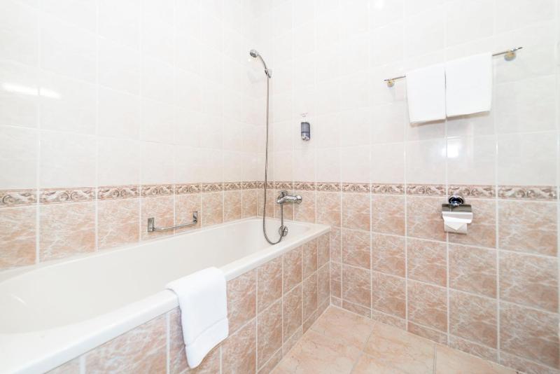 Superior Double or Twin Room image 3