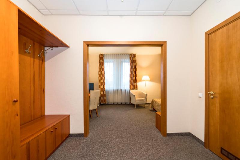 Junior Suite image 1