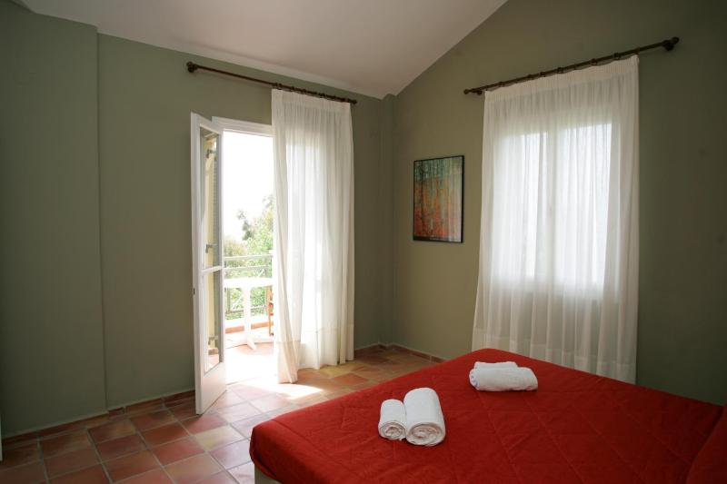 Suite with Sea View image 2