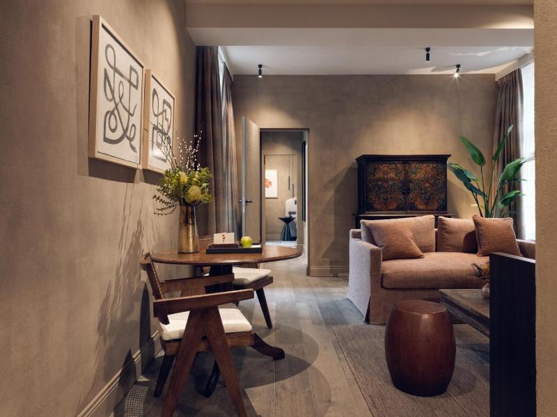Suite image 1