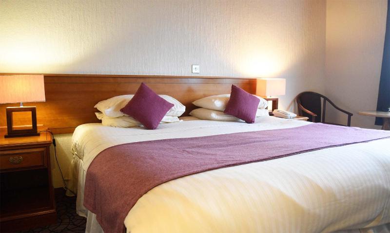 Double Room with Sea View image 3