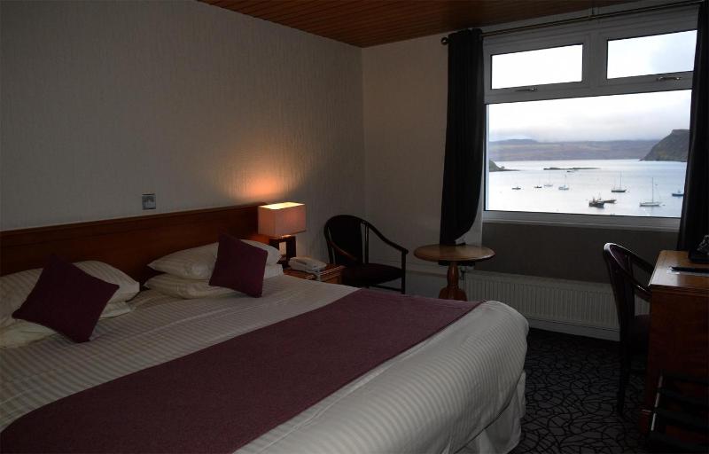 Double Room with Sea View image 1