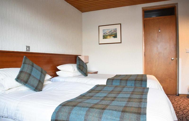 Twin Room with Sea View image 3