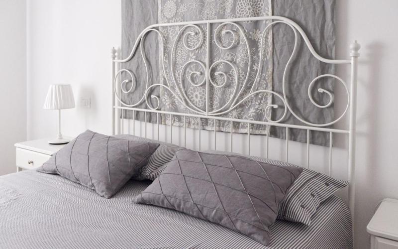 Large Double Room image 1