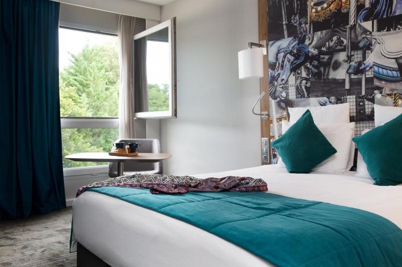 Classic Double Room image 1