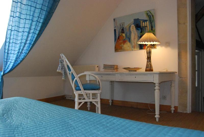 Double Room image 4