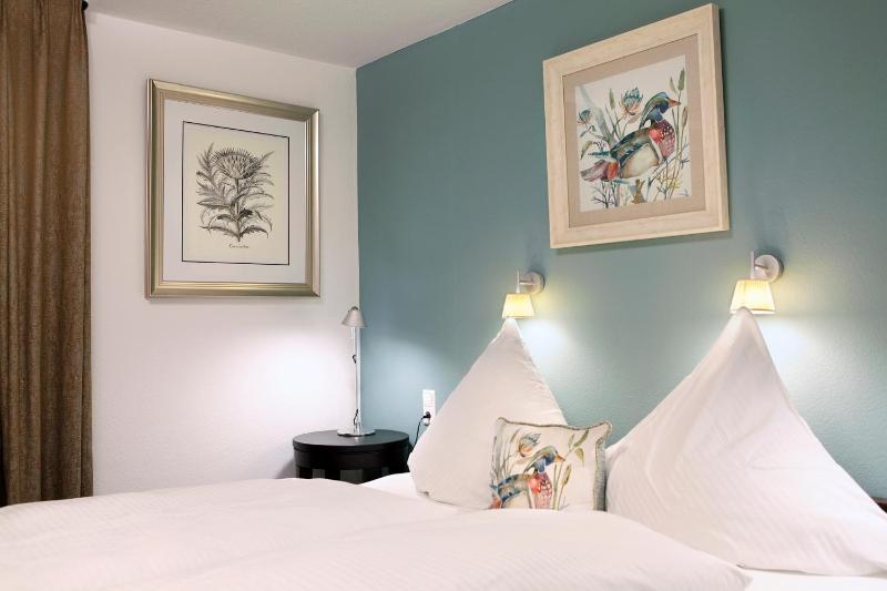 One-Bedroom Apartment with Balcony image 4