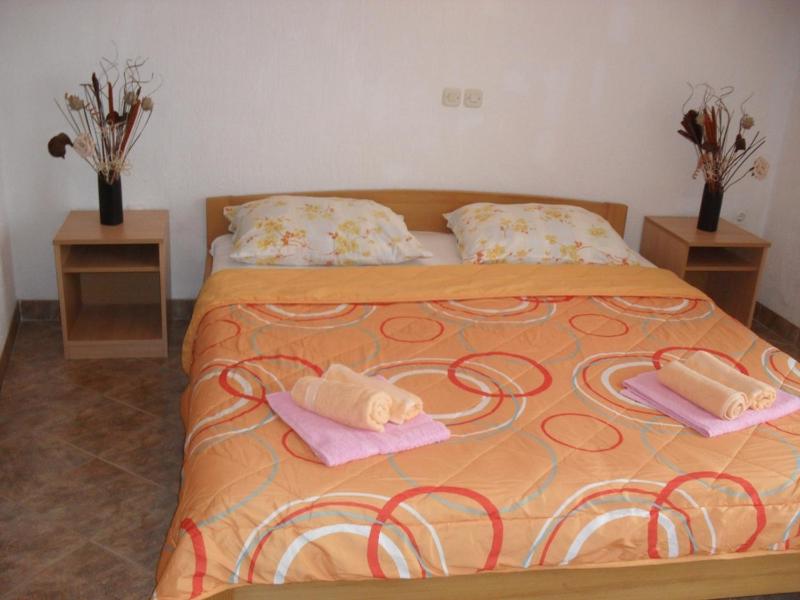 Apartment in Lopar with balcony air conditioning Wifi 87-3 - image 37