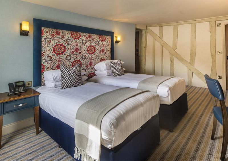 Twin Room image 1